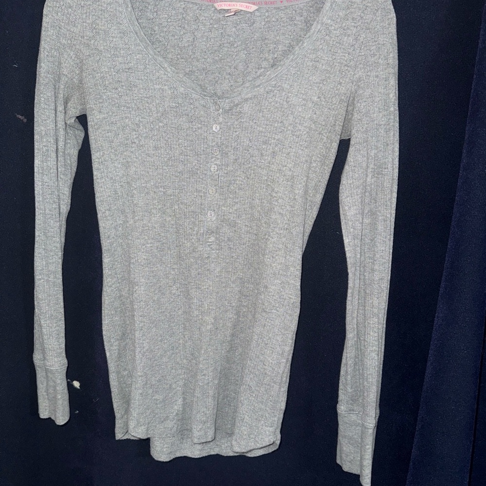 Victoria's Secret Gray Fitted Button Down Shirt